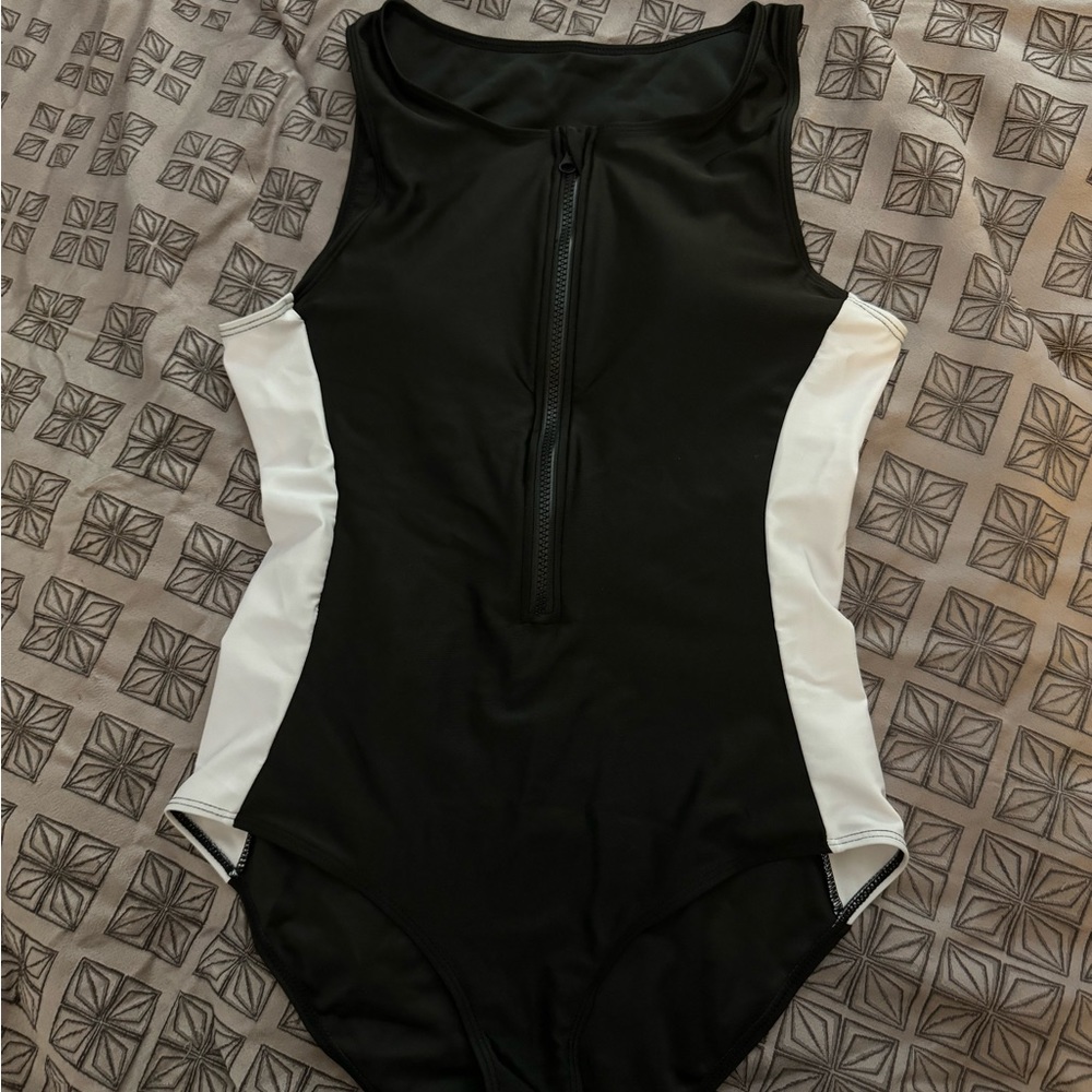 Front Zipper One Piece Bathing Suit